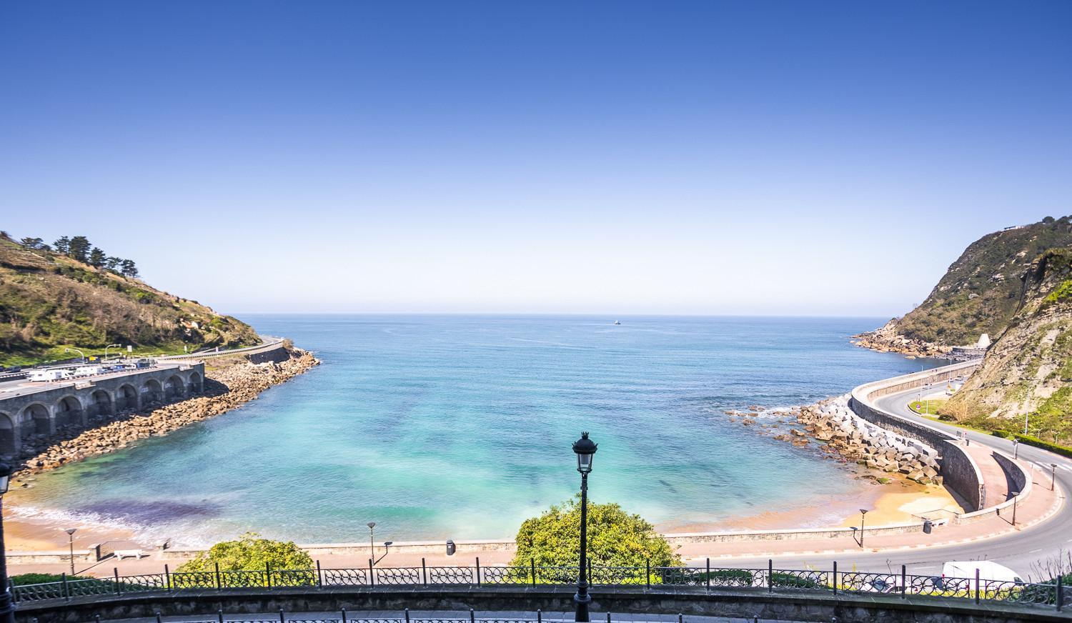 Apartamentos Kresala - Vistas Al Mar Getaria Esterno foto